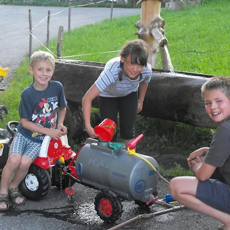 Daire Ferienbauernhof Schneider